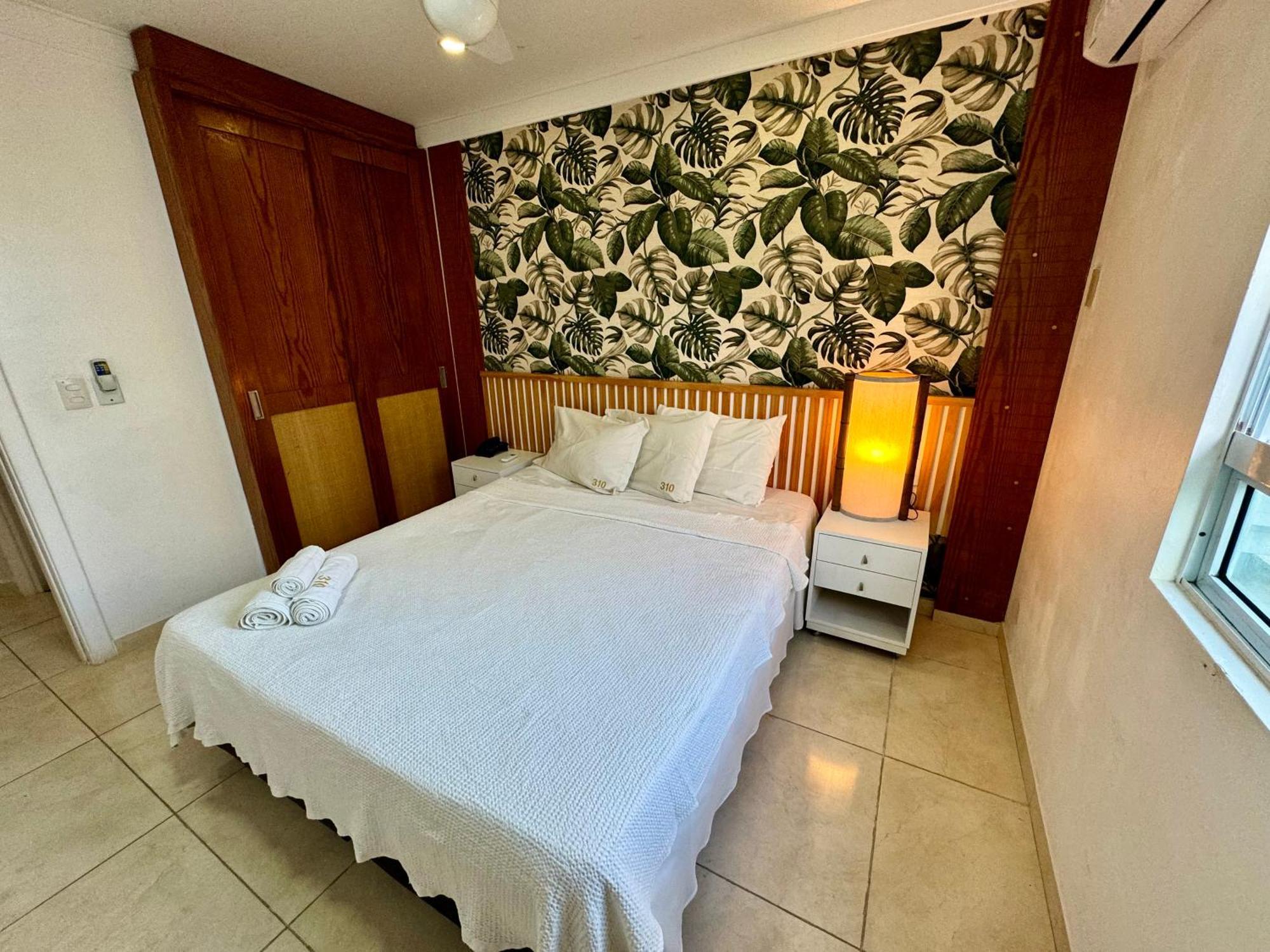 Edy Hospedagens Beira-Mar Flat 310 Com Vista Para O Morro Do Careca, Piscina E Localizacao Privilegiada Natal Esterno foto